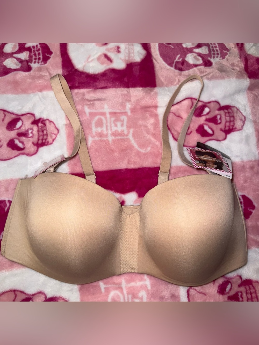 NWT Maidenform Self Expressions Wireless Strapless Bra Beige 40C